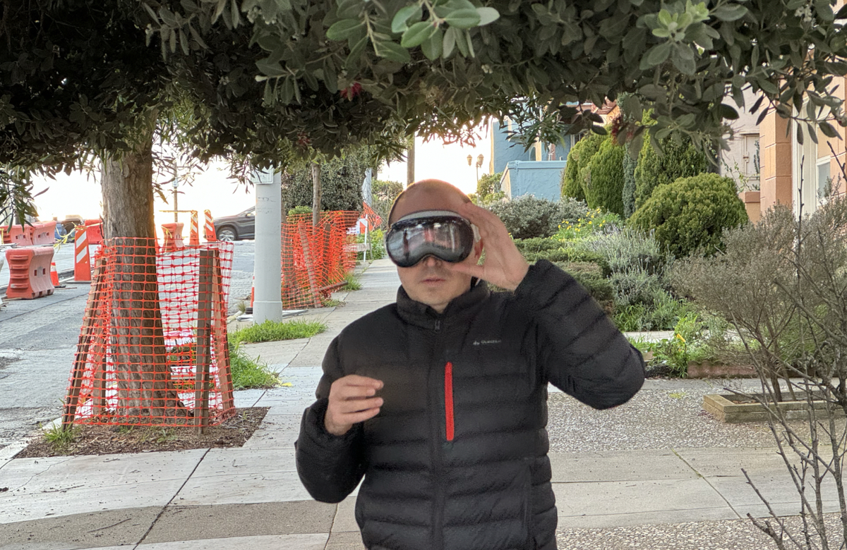 Test Apple Vision Pro en public, au bar, au volant : du buzz ou le futur en marche ?