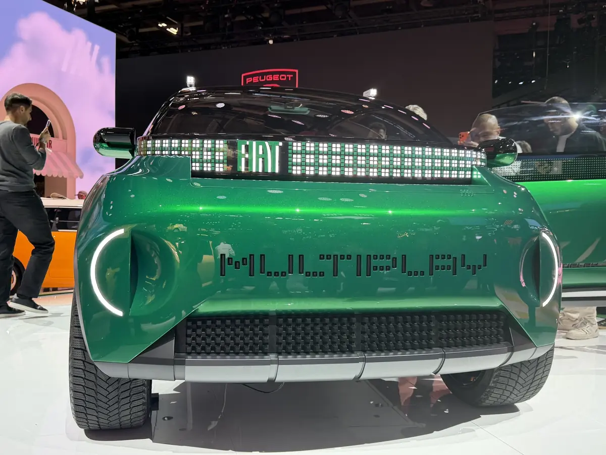 Fiat Multiplay&nbsp;: le monospace 6 places qui devient pick-up le week-end