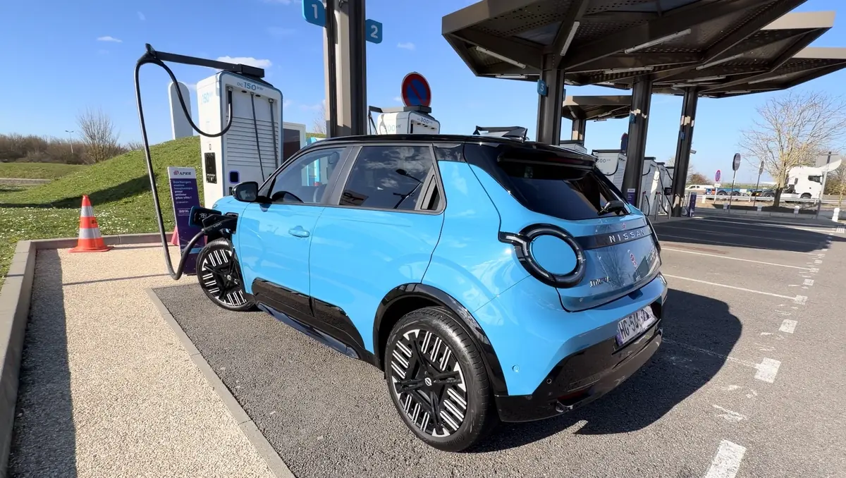Essai Nissan Micra &eacute;lectrique&nbsp;: gal&egrave;re ou pas pour partir en vacances&nbsp;? (road-trip vid&eacute;o)