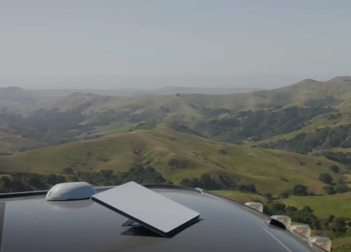 Starlink revoit ses forfaits en France&nbsp;: trois offres et des d&eacute;bits plafonn&eacute;s