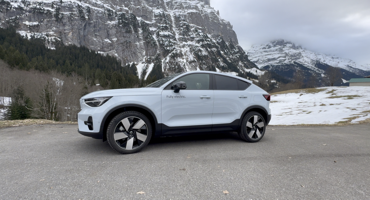 Essai Volvo C40 Recharge 2024 dans les Alpes suisses : enfin une autonomie correcte ?