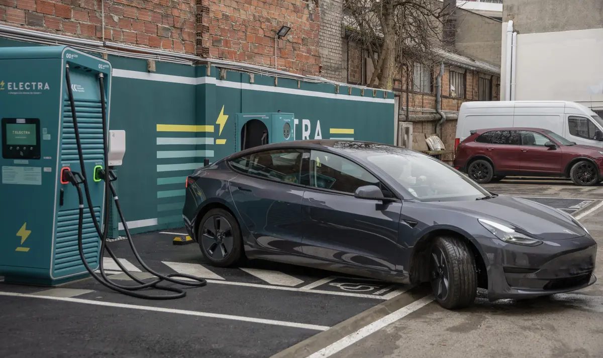 VE : Tesla (Fini la 3G, Steam à venir), 5G chez Audi, ID4 2022 et des bornes Electra