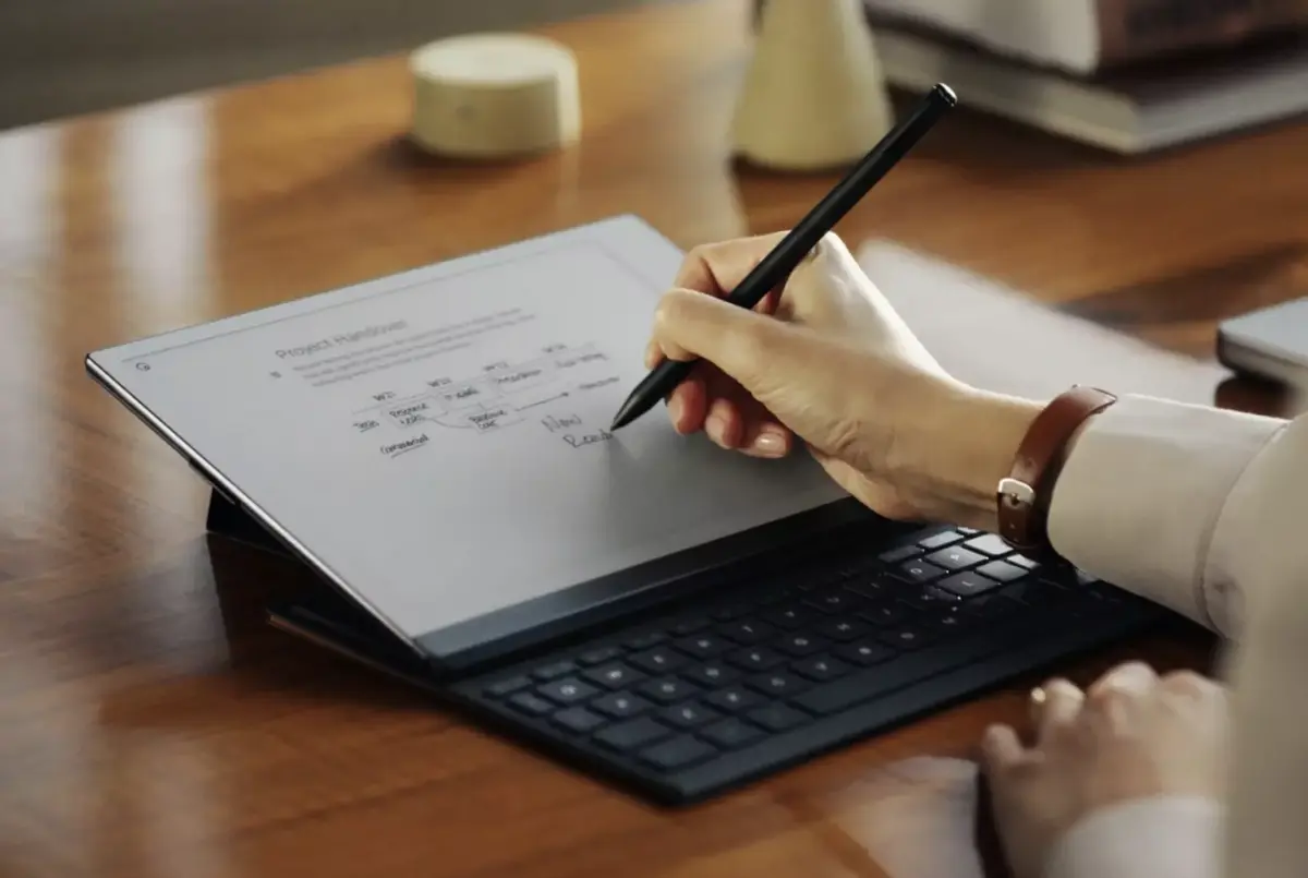 Un étui clavier luxueux pour la tablette reMarkable