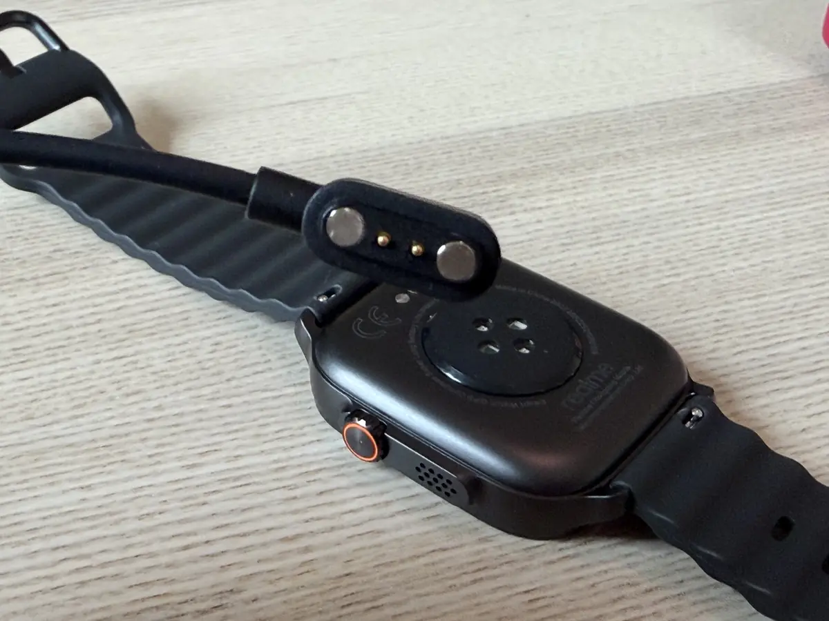 Le chargeur magn&eacute;tique propri&eacute;taire