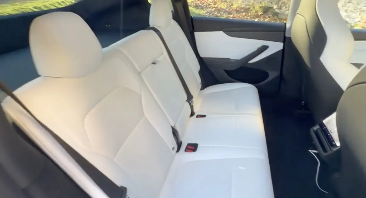 Audi SQ6 ou Model Y Performance&nbsp;? On les compare&nbsp;(en vid&eacute;o)&nbsp;!