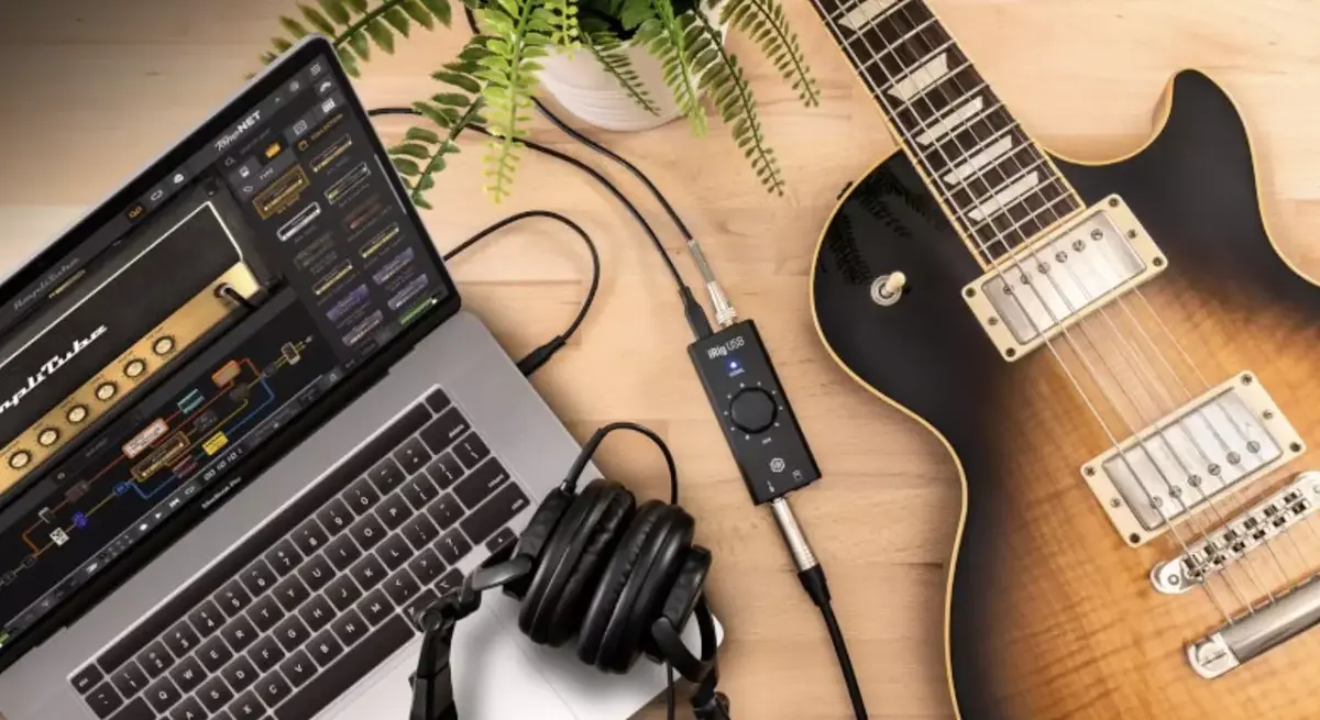 Un petit boitier pour brancher une guitare en USB, y compris sur un iPhone 15