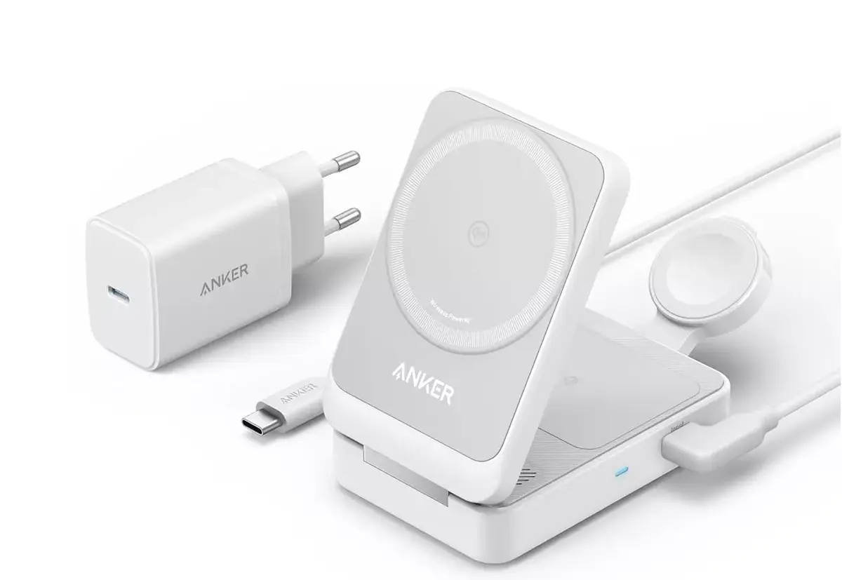 Le chargeur 3-en-1 Qi2 d'Anker est disponible en blanc ou en noir