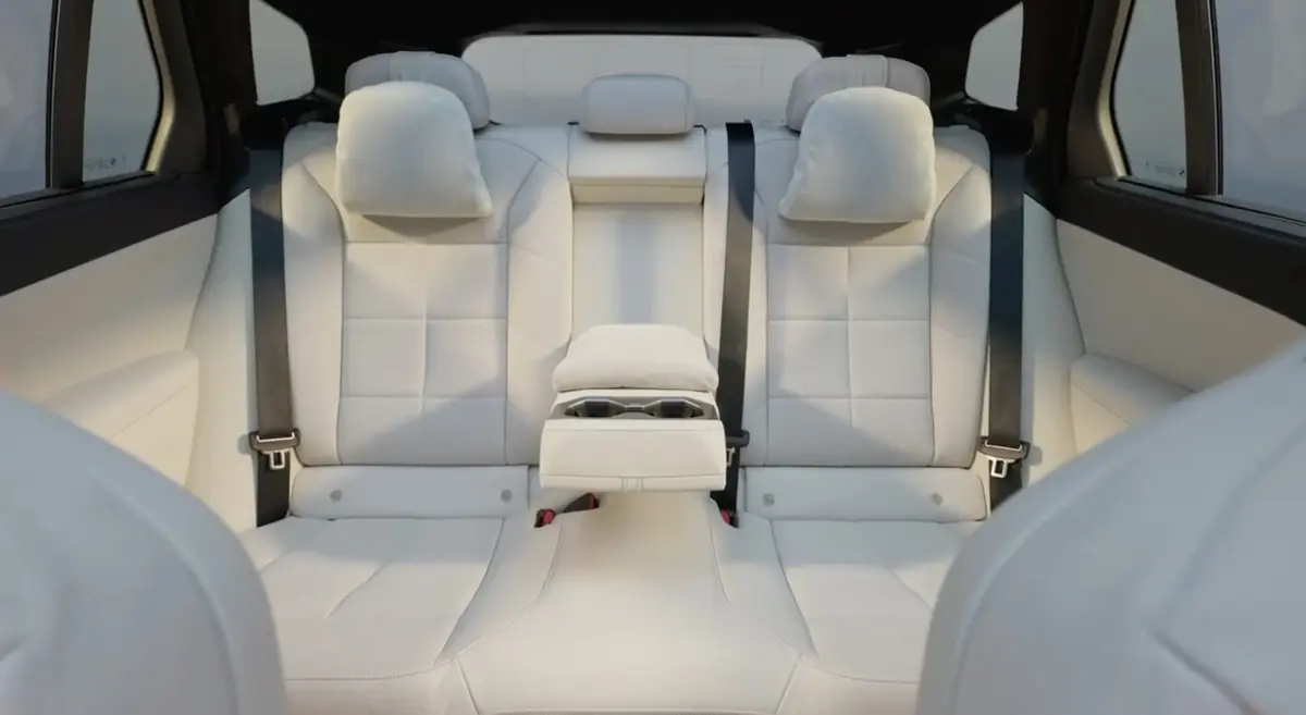 BMW iX5&nbsp;: 845Km d'autonomie et 4 &eacute;crans&nbsp;! (pr&eacute;sentation vid&eacute;o in&eacute;dite&nbsp;!)
