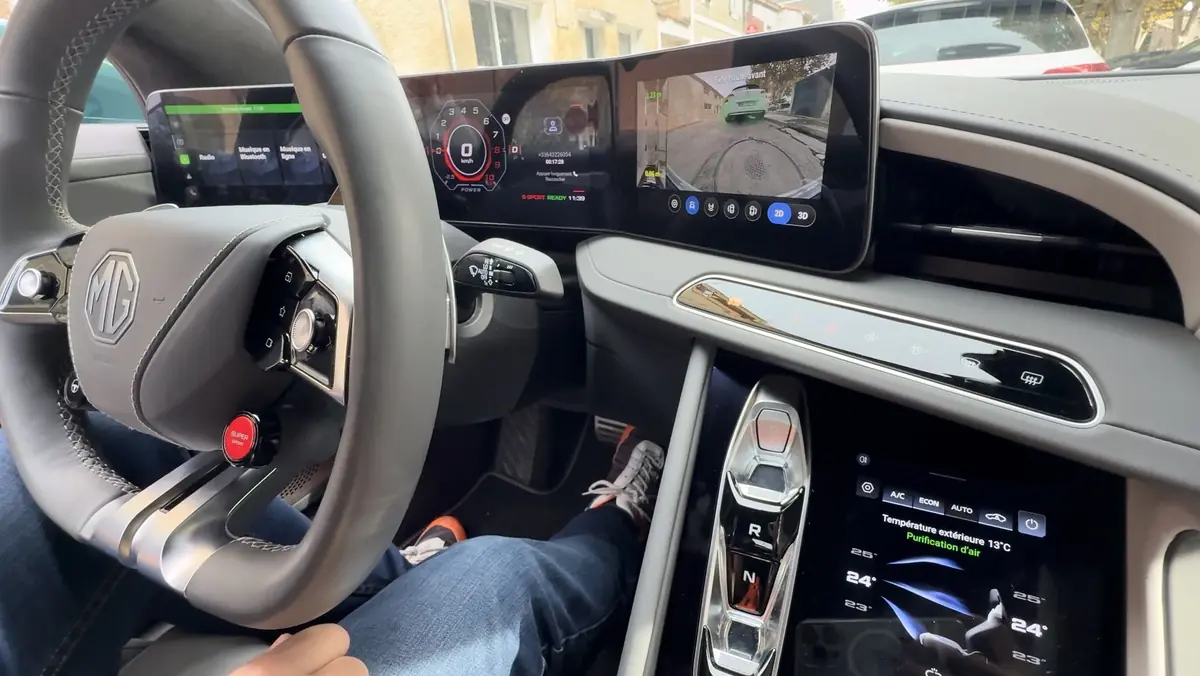 Essai MG Cyberster Propulsion&nbsp;: un cabrio de 340 ch avec 0 malus et 100% fun&nbsp;!