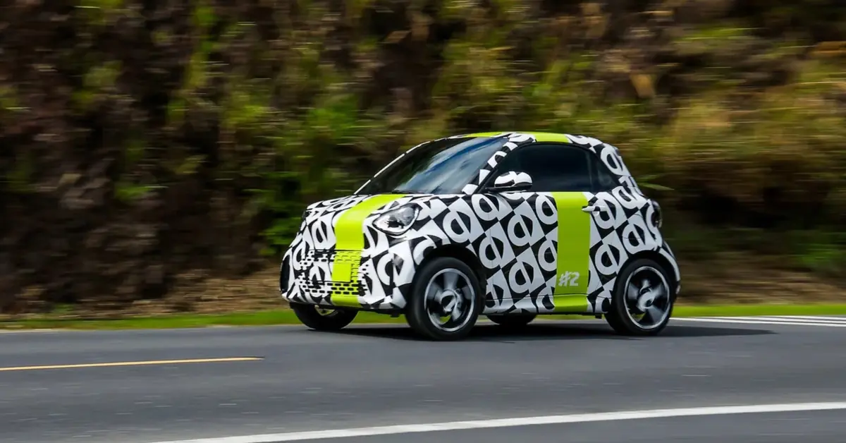 La nouvelle smart #2 &eacute;lectrique se d&eacute;voile avant le Mondial de Paris (photos)