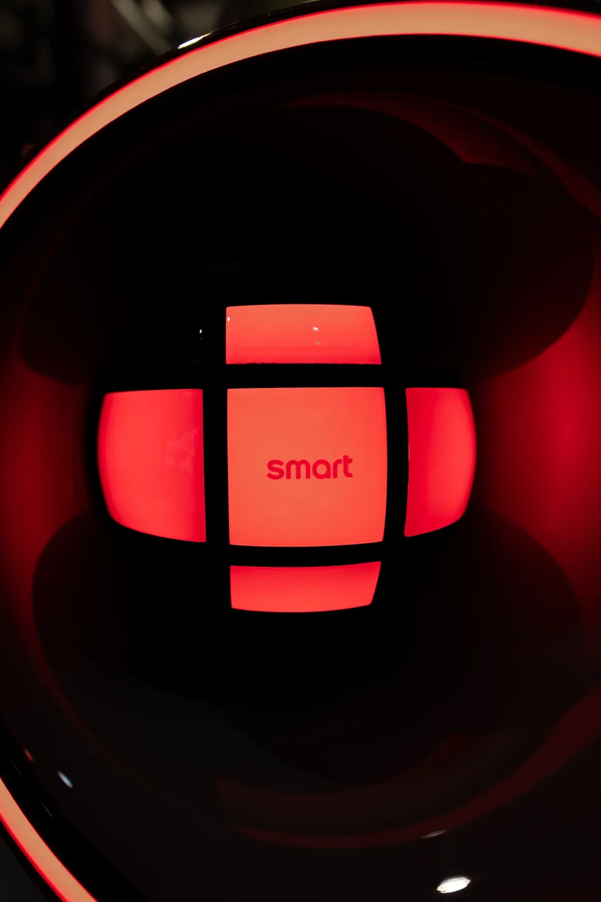 Smart #2&nbsp;: on a pu voir l&rsquo;int&eacute;rieur de la future micro-citadine &eacute;lectrique &agrave; Rome