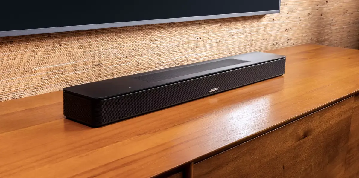 Smart Soundbar 600 : une barre de son Dolby Atmos/AirPlay 2 à 549€ chez Bose