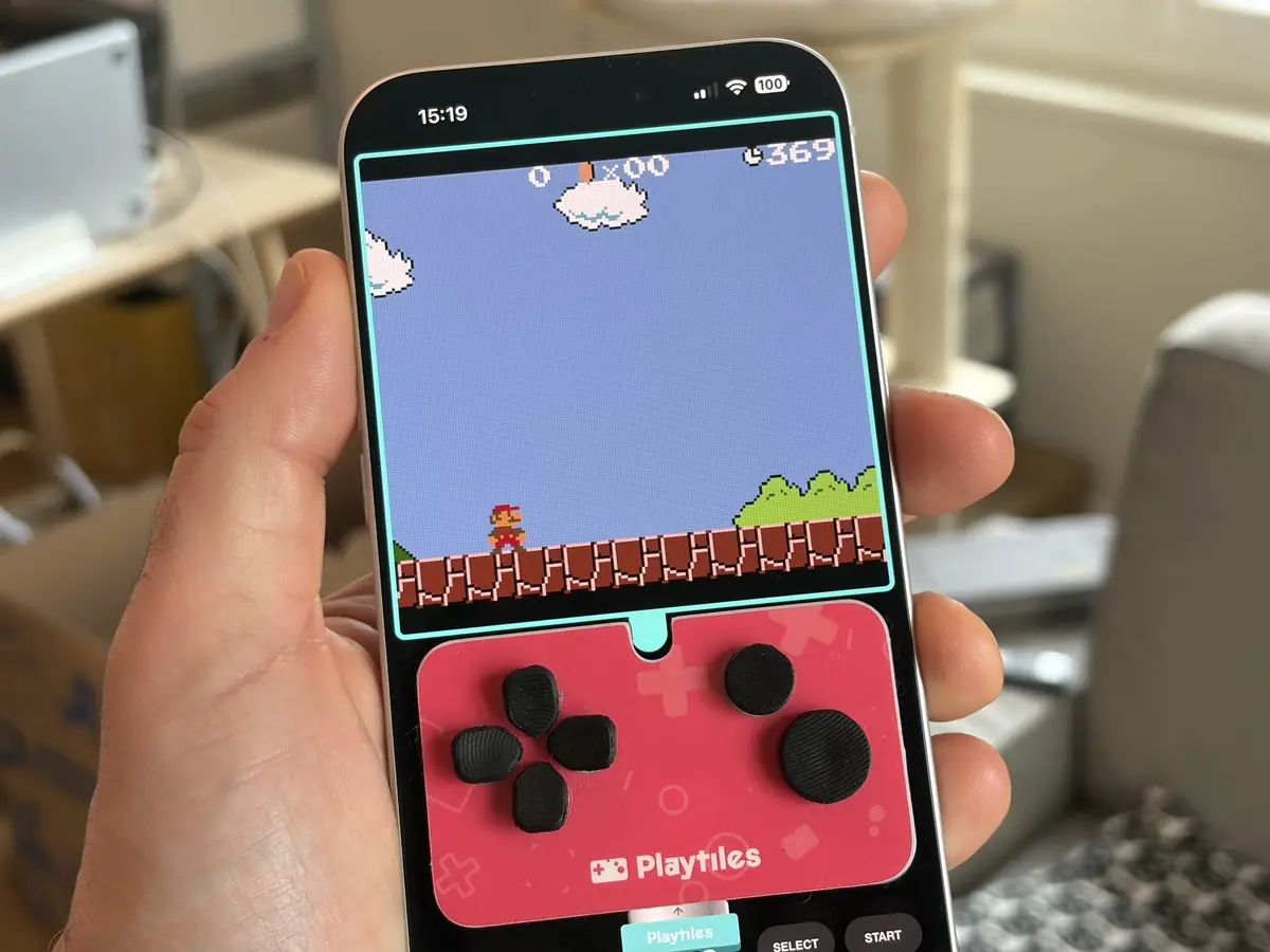 Oui si vous avez des roms de Mario, vous pouvez aussi les ajouter