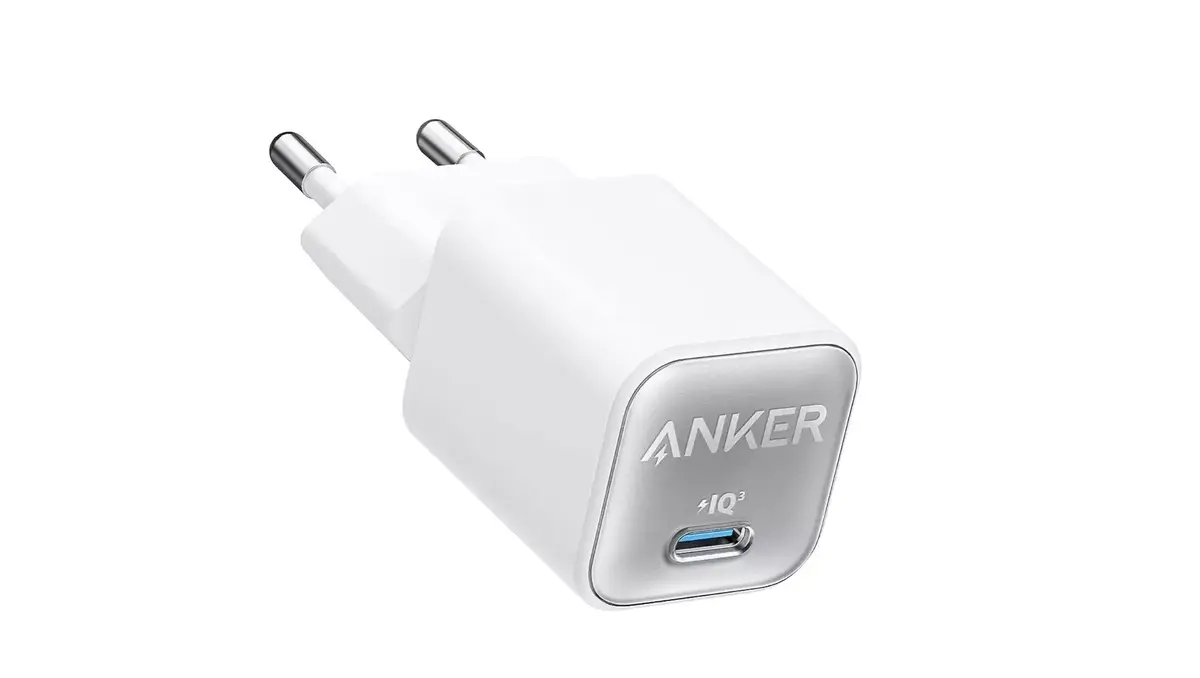 Chargeur USB-C iPhone 15 Pro Max promo