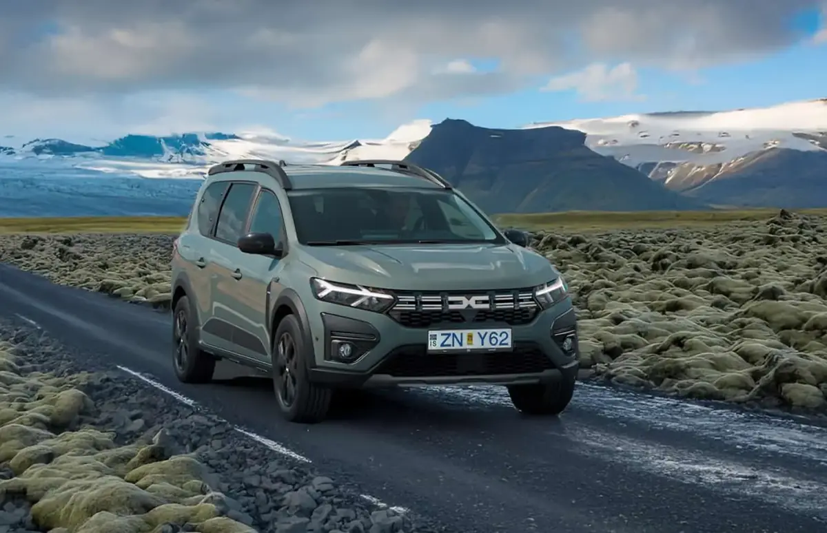 Dacia pr&eacute;pare une 7 places &eacute;lectrique autour de 30 000 euros, sans aucune rivale en face