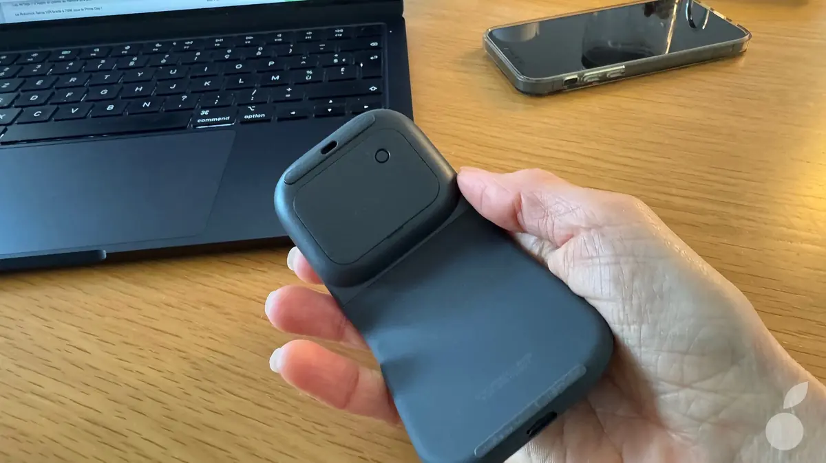 Test de la Logitech Mobi Fold&nbsp;: la souris pliable &agrave; emmener partout (et &agrave; glisser dans sa poche)