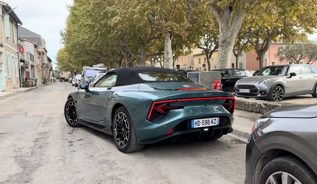 Essai MG Cyberster Propulsion&nbsp;: un cabrio de 340 ch avec 0 malus et 100% fun&nbsp;!