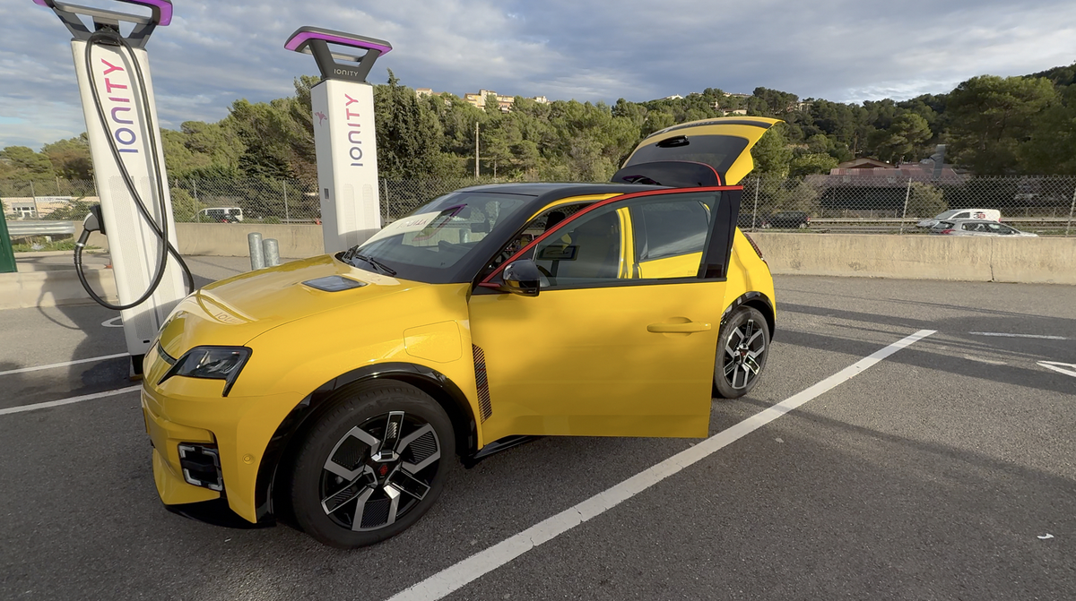 Essai Renault R5 électrique : intérieur, conduite, autonomie, conso, recharge... on vous dit tout !