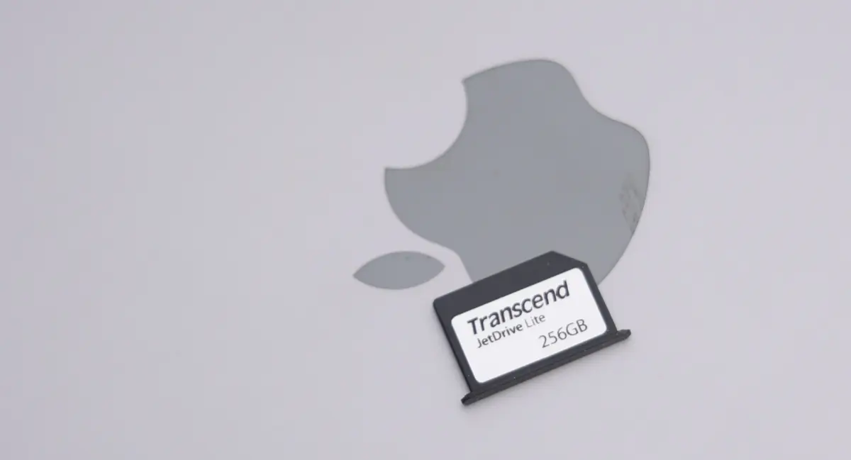 Test Express du JetDrive Lite 330, une SD "invisible" qui augmente le stockage des MacBook