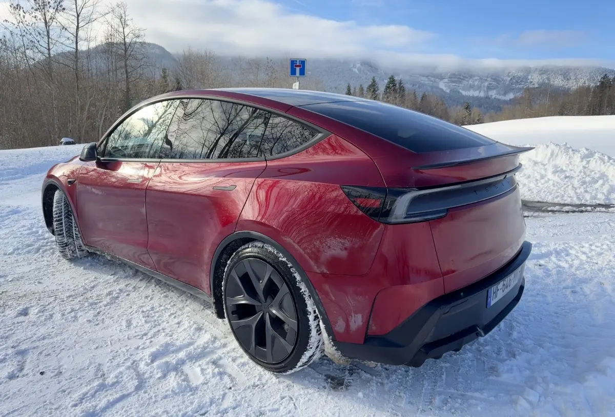 Essai v&eacute;rit&eacute; du Tesla Model Y Performance 2026&nbsp;: et si c'&eacute;tait la meilleure version&nbsp;?