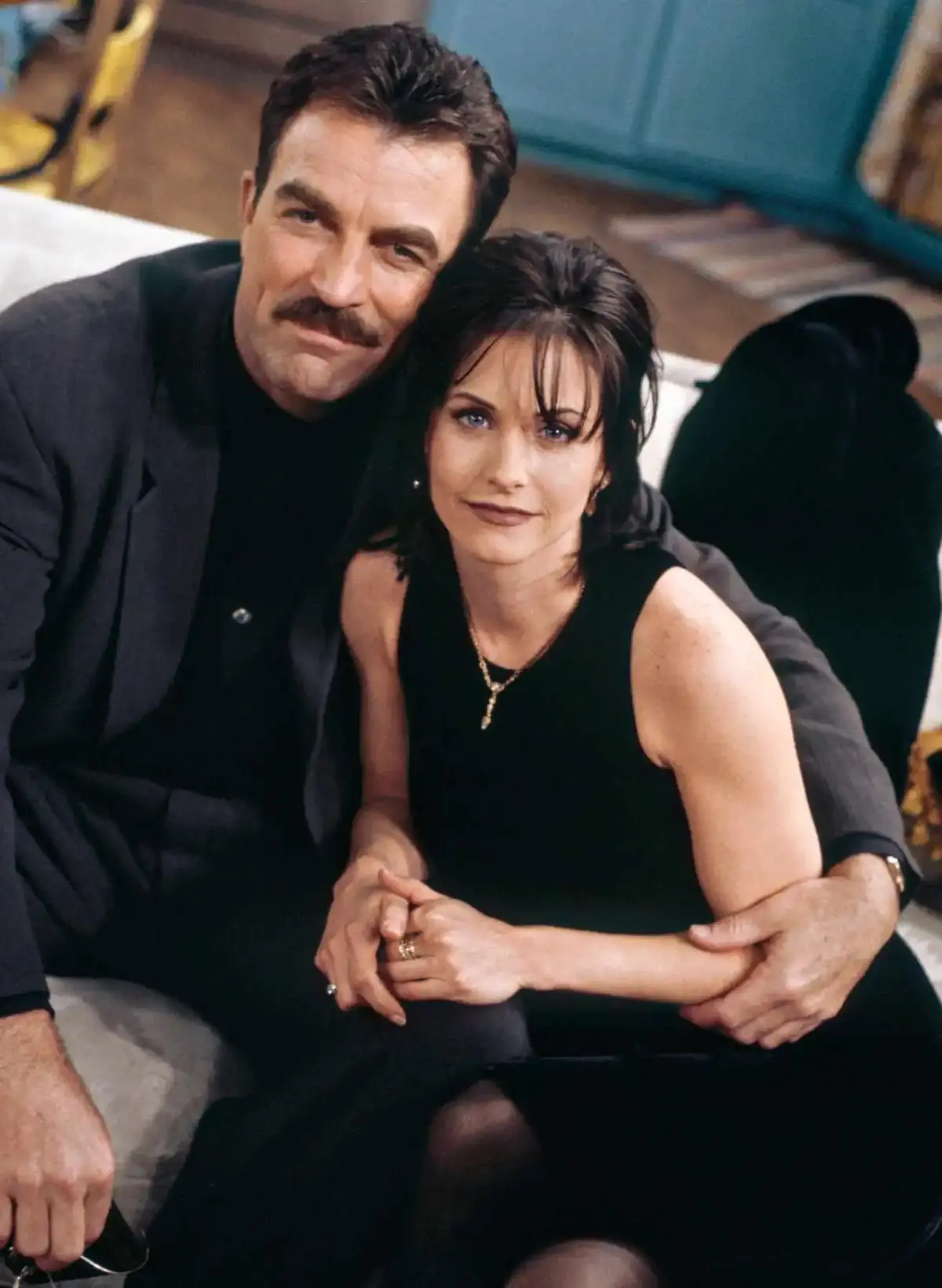 Magnum (enfin Tom Selleck) arrive sur Apple TV aux c&ocirc;t&eacute;s d&rsquo;Elizabeth Banks
