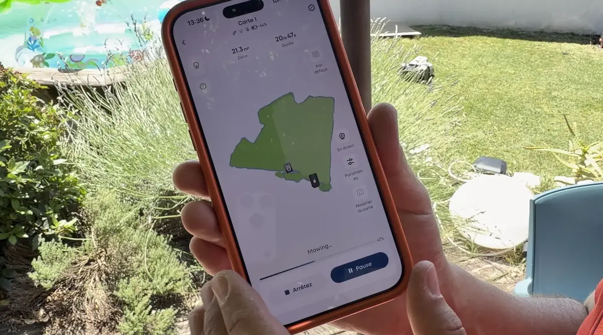 Test Eufy C15&nbsp;: le premier robot-tondeuse d&rsquo;Anker peut-il convaincre&nbsp;?