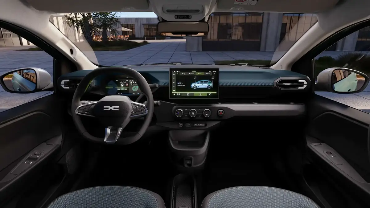 Dacia Spring 2027&nbsp;: moins de 20 000&nbsp;&euro;, CarPlay sans fil, fabrication UE, en direct du Mondial