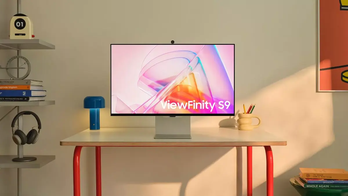 L'écran Samsung ViewFinity S9 5K, clone d'Apple Studio Display, est dispo et on connait son prix !