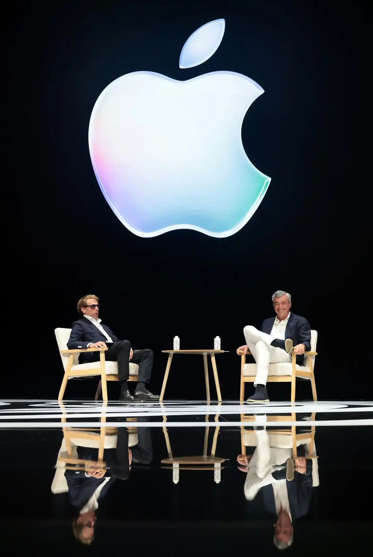 De passage &agrave; Cannes, Eddy Cue promet quantit&eacute; et qualit&eacute; pour Apple TV&nbsp;: mais &agrave; quel prix&nbsp;?