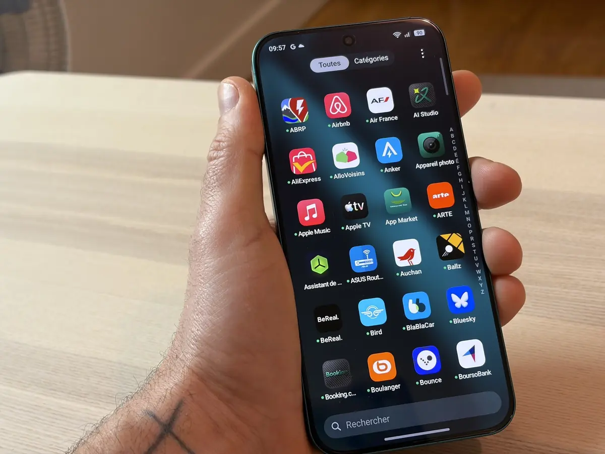 Test du Realme GT 8 Pro : l’outsider qui veut faire de l’ombre à l'iPhone 17 Pro Max