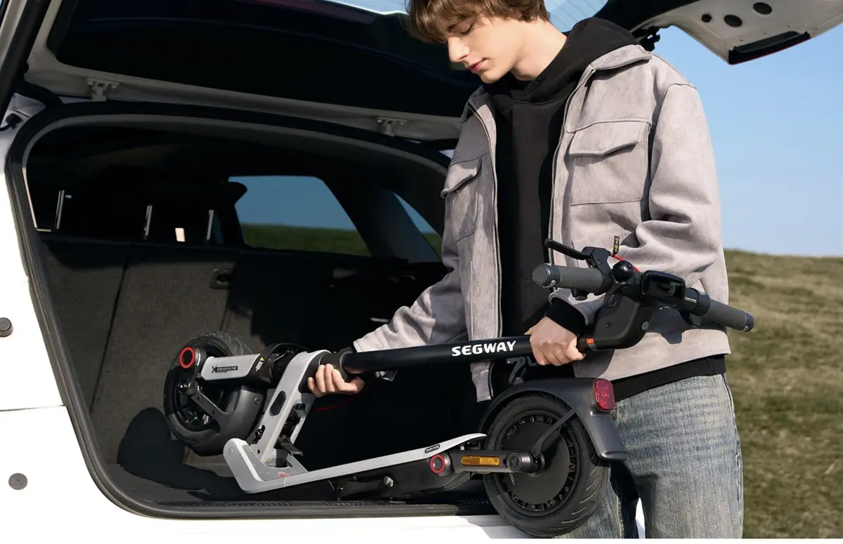 Deux trottinettes Ninebot Segway en promo pour Noël : profitez des meilleurs prix !