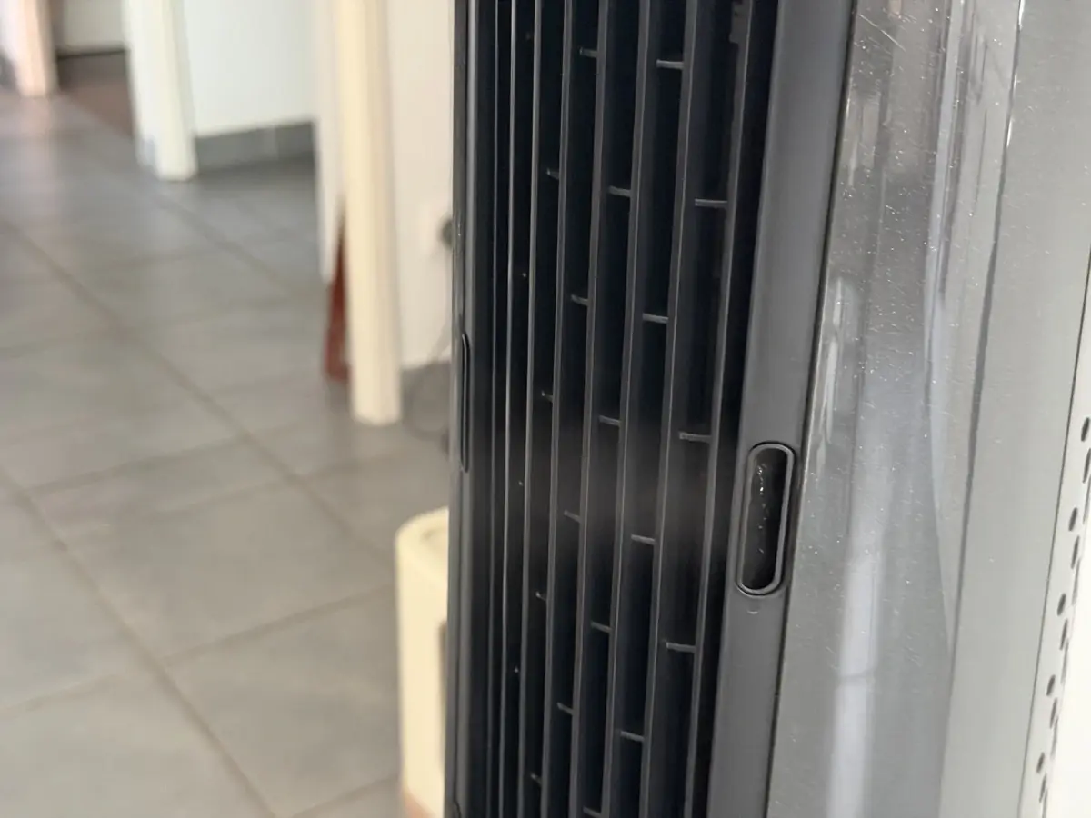 Test du Dreo TurboCool 765S&nbsp;: le brumisateur de salon qui rafra&icirc;chit sans d&eacute;tremper la pi&egrave;ce