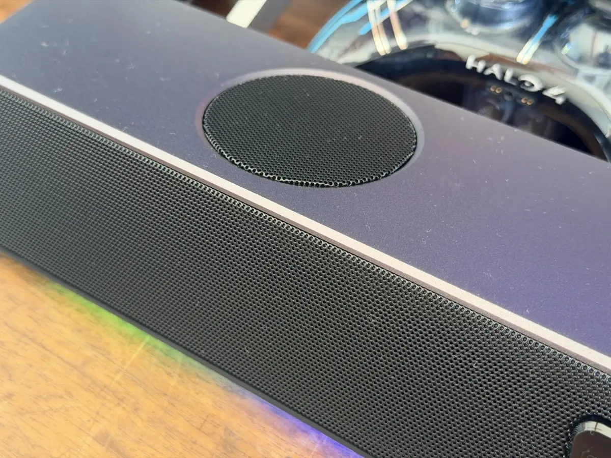 Test de la Creative Sound Blaster Katana V2X&nbsp;: une barre de son gaming qui fait plus que du gaming