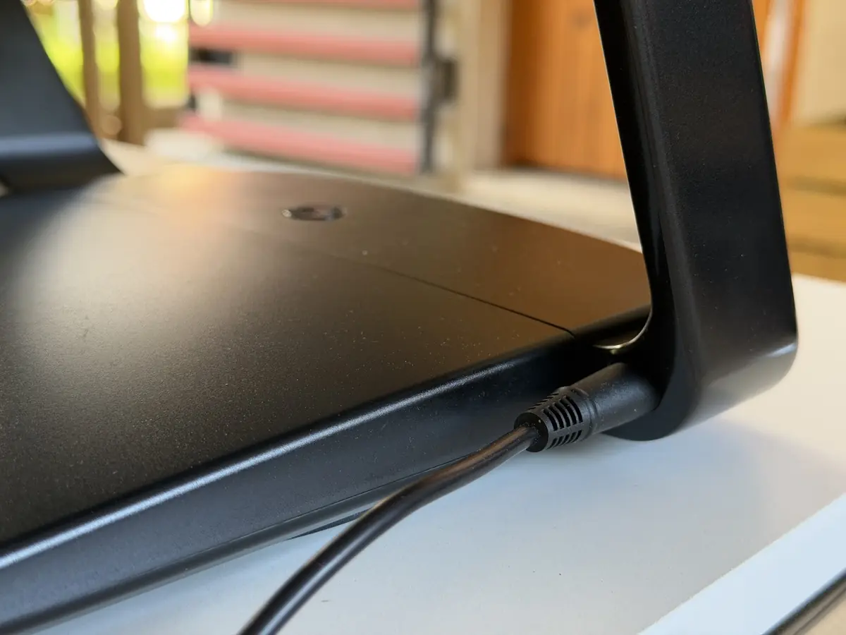 Test du Dangbei DBOX02 Pro&nbsp;: le vid&eacute;oprojecteur 4K qui veut remplacer votre t&eacute;l&eacute;