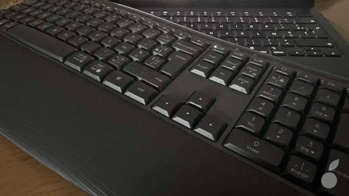 Logitech Signature Comfort Plus&nbsp;: un combo clavier souris ultra confortable pour le (t&eacute;l&eacute;)travail