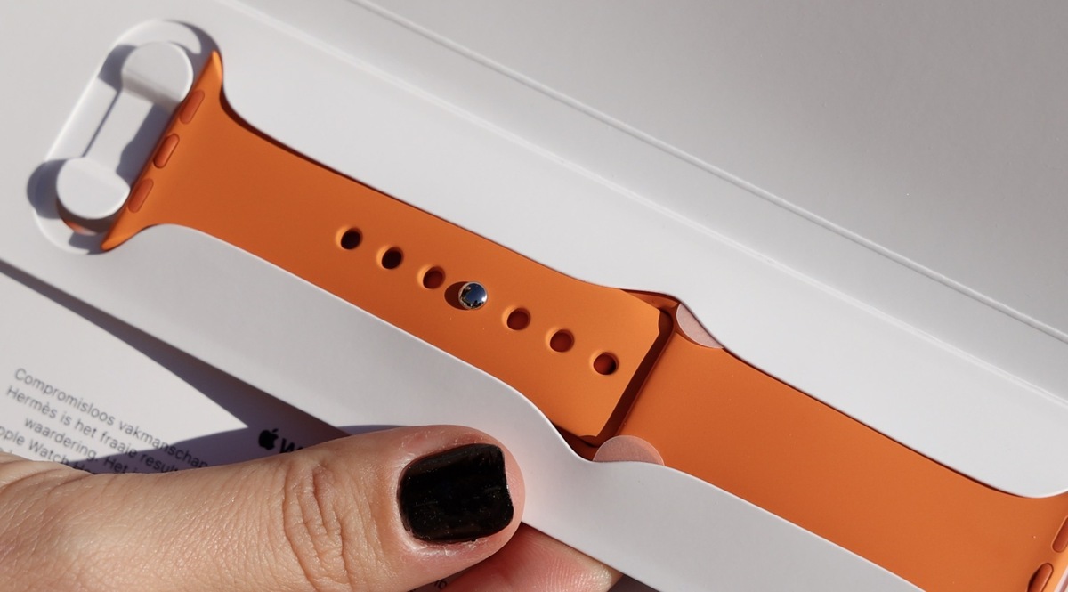 On déballe l'Apple Watch Series 8 Hermès Double Tour Gourmette Métal !