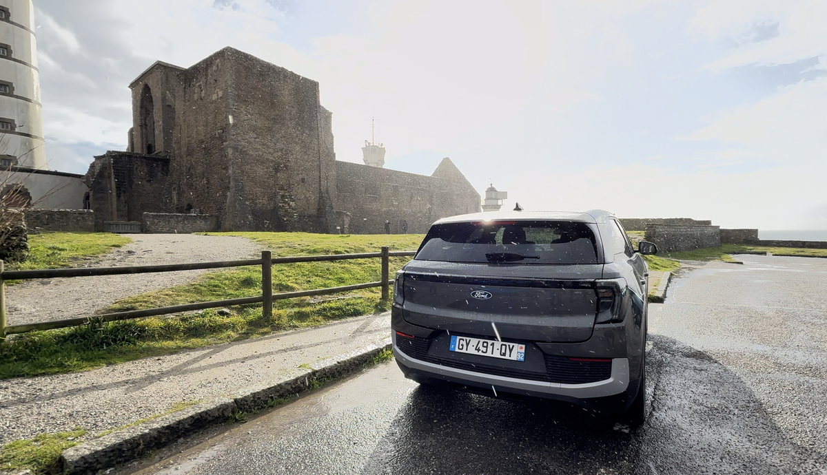 Essai Ford Explorer 2024 dans la tempête bretonne : tout dans le look ?