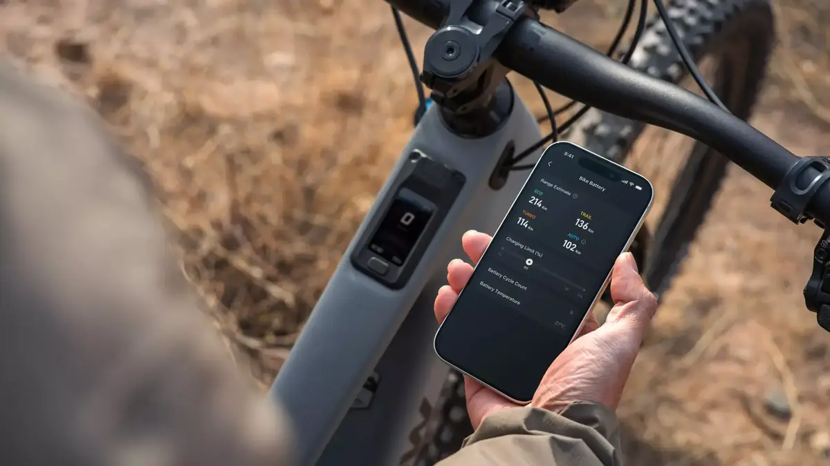 Amflow PR et PX Carbon propuls&eacute;s par les moteurs Avinox M2 avec de la techno de drone dedans