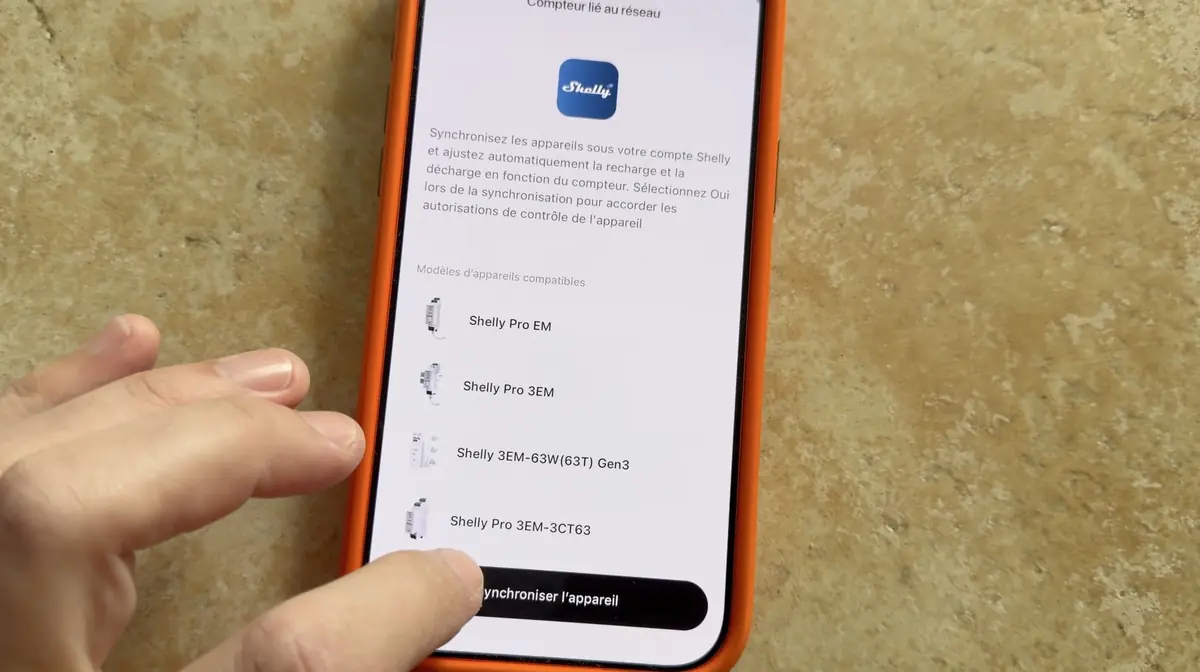 Test DJI Power 2000&nbsp;: cette batterie nomade peut m&ecirc;me charger... votre maison&nbsp;!
