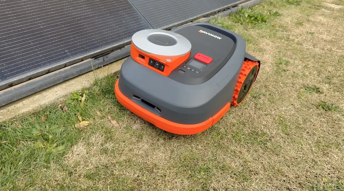 Test Navimow H206&nbsp;: un robot-tondeuse avec LIDAR et AirTag int&eacute;gr&eacute;s pour les grands jardins&nbsp;!