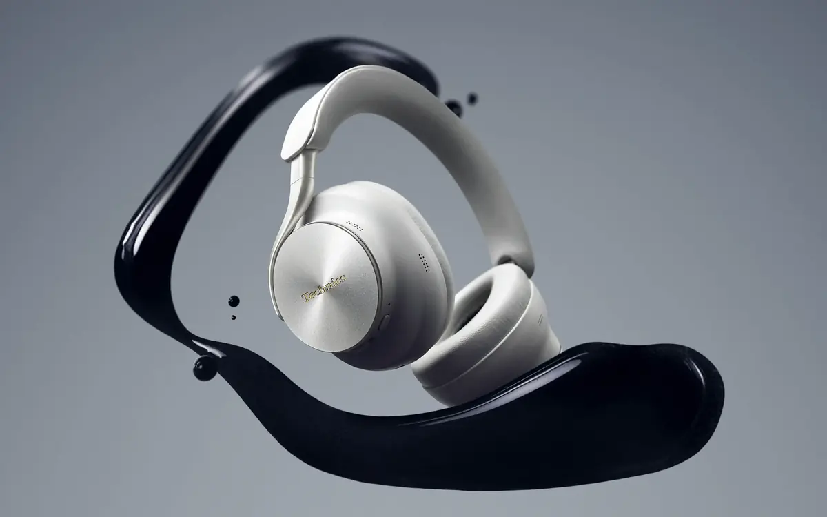 Technics EAH-A1000&nbsp;: 45 heures d'autonomie et du lossless en USB-C pour 449 euros