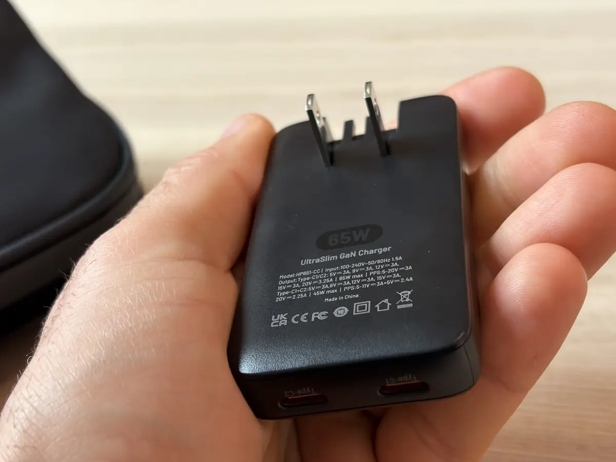 Test de la Kuxiu K1 Ultra : la batterie Qi2.2 de 25W qui fait tout