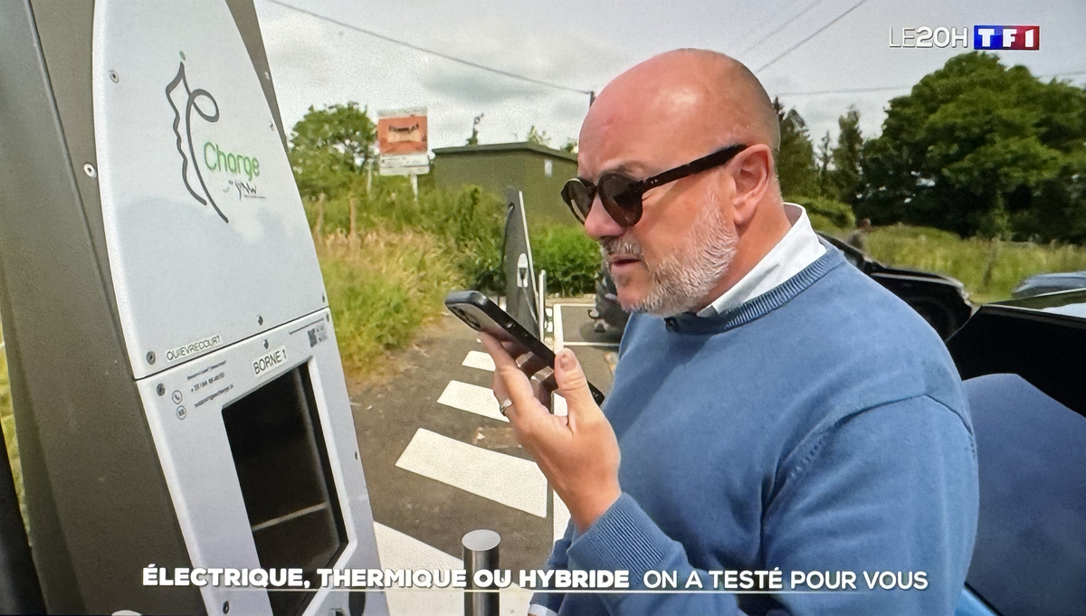 Voiture électrique ou thermique ? Un journaliste du 20H de TF1 bizarrement très malchanceux