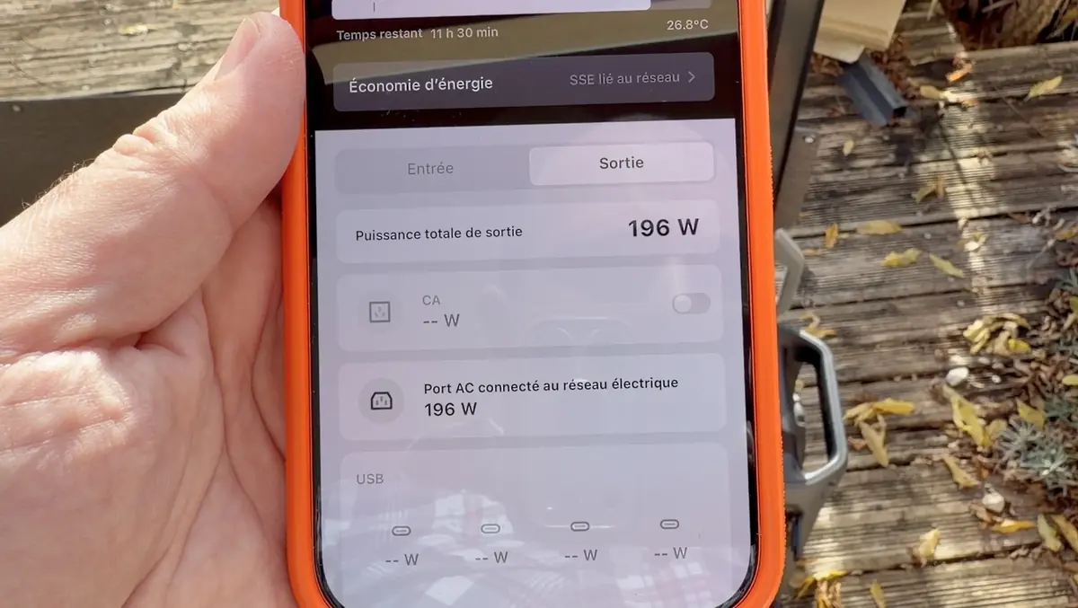 Test DJI Power 2000&nbsp;: cette batterie nomade peut m&ecirc;me charger... votre maison&nbsp;!