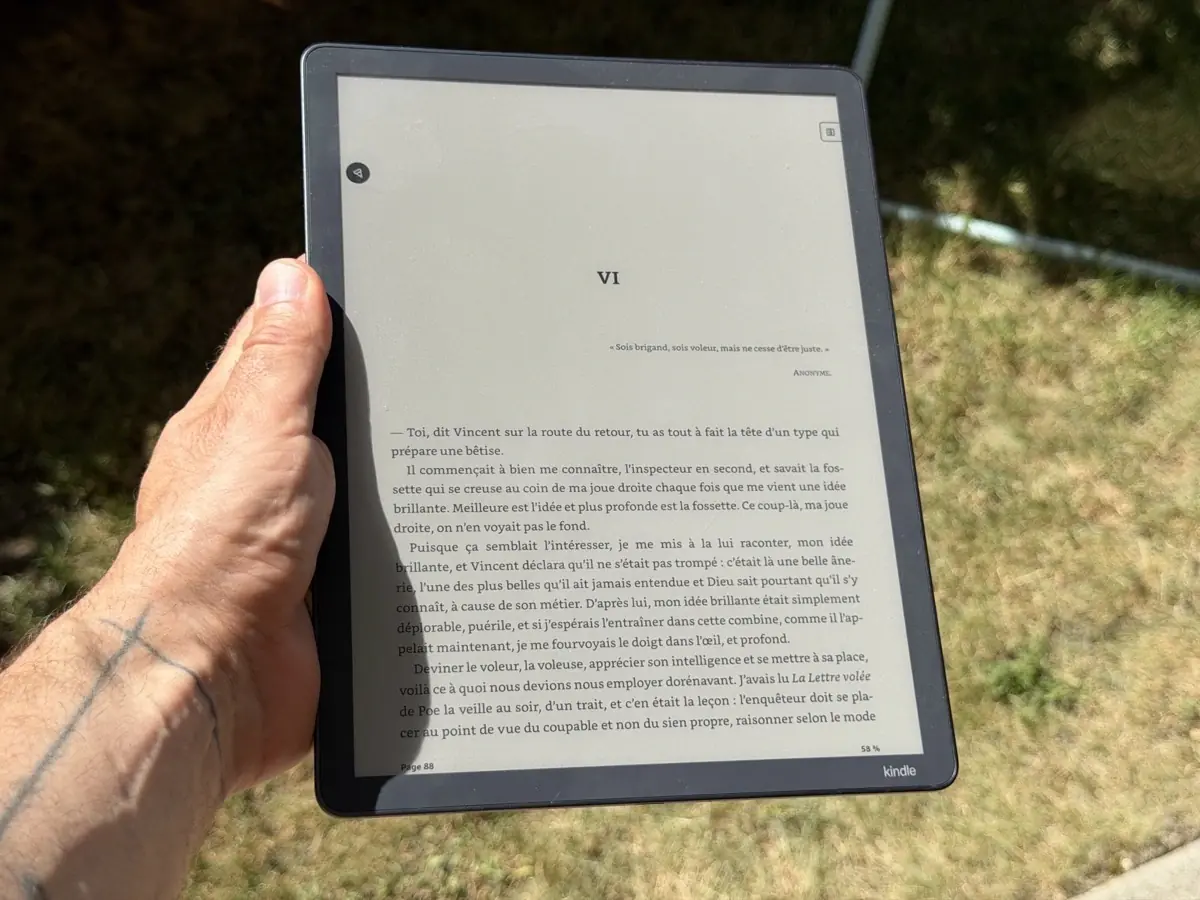 Test de la Kindle Scribe Colorsoft&nbsp;: la liseuse-ardoise d'Amazon en couleur&nbsp;! Id&eacute;ale pour la BD&nbsp;?