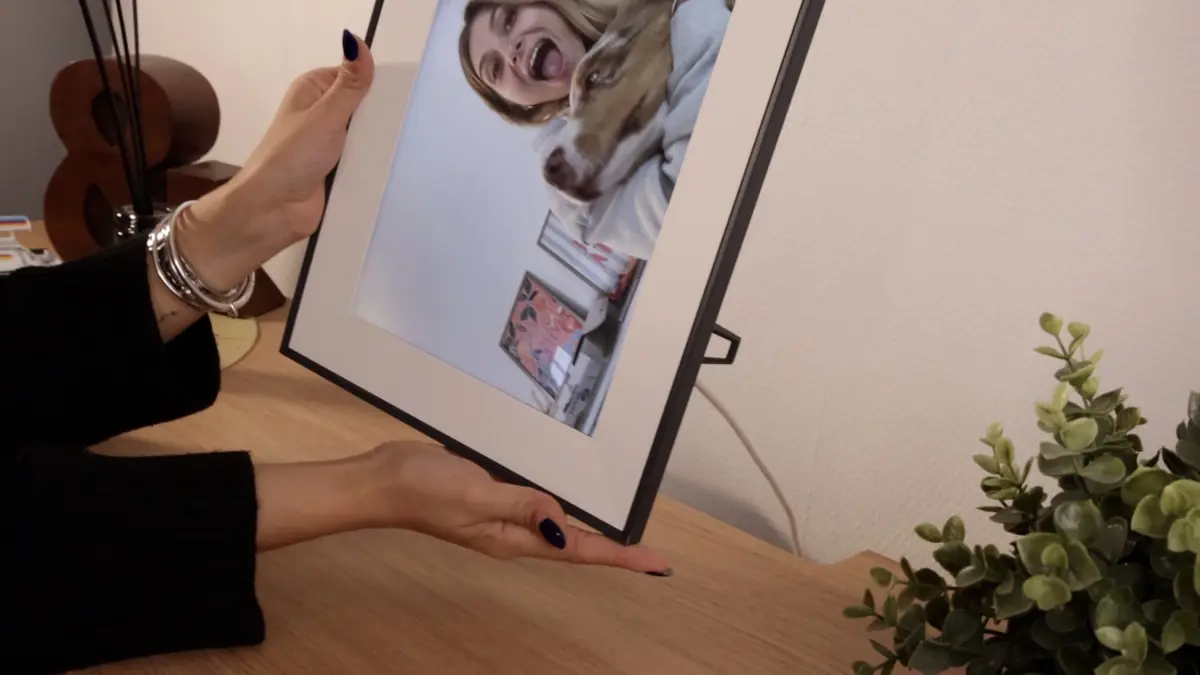 Test Aura Aspen et Walden&nbsp;: des cadres photo compatibles iCloud et LivePhoto&nbsp;!