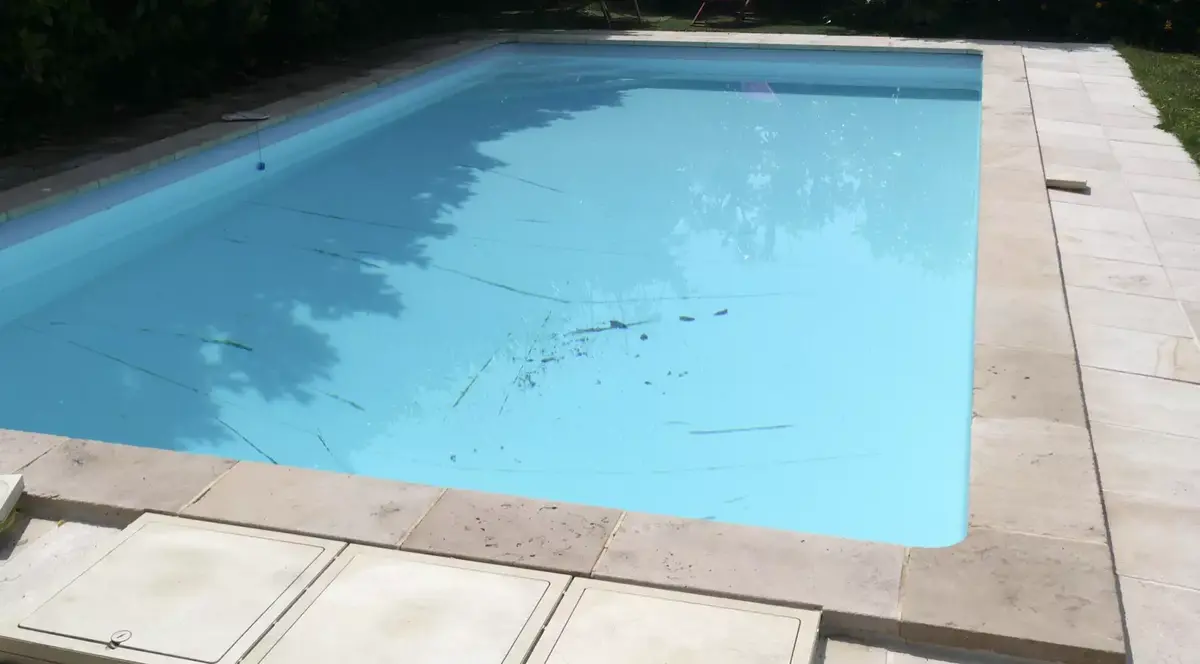 La première piscine avant le passage du Seagull Pro