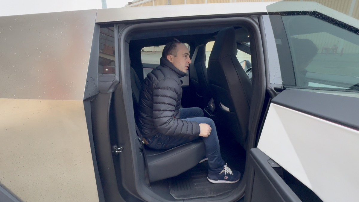 Essai inédit du Tesla Cybertruck !