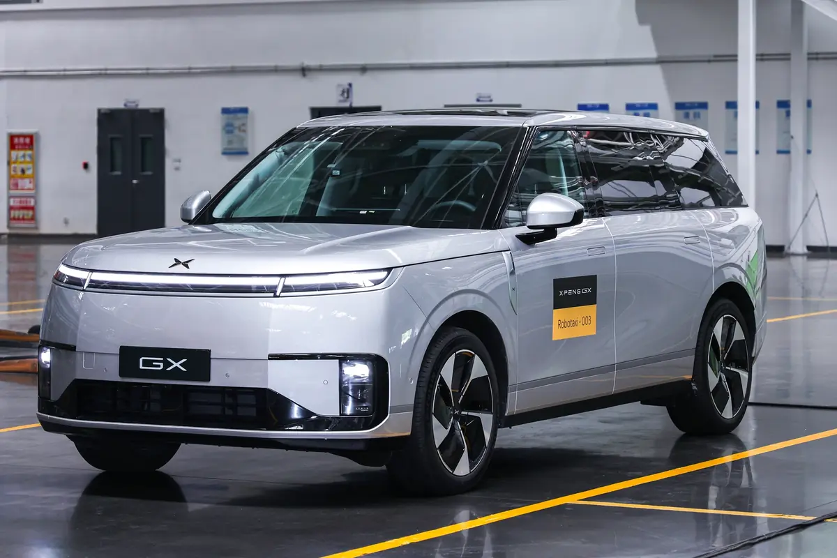 XPENG d&eacute;marre la production de s&eacute;rie de son Robotaxi GX