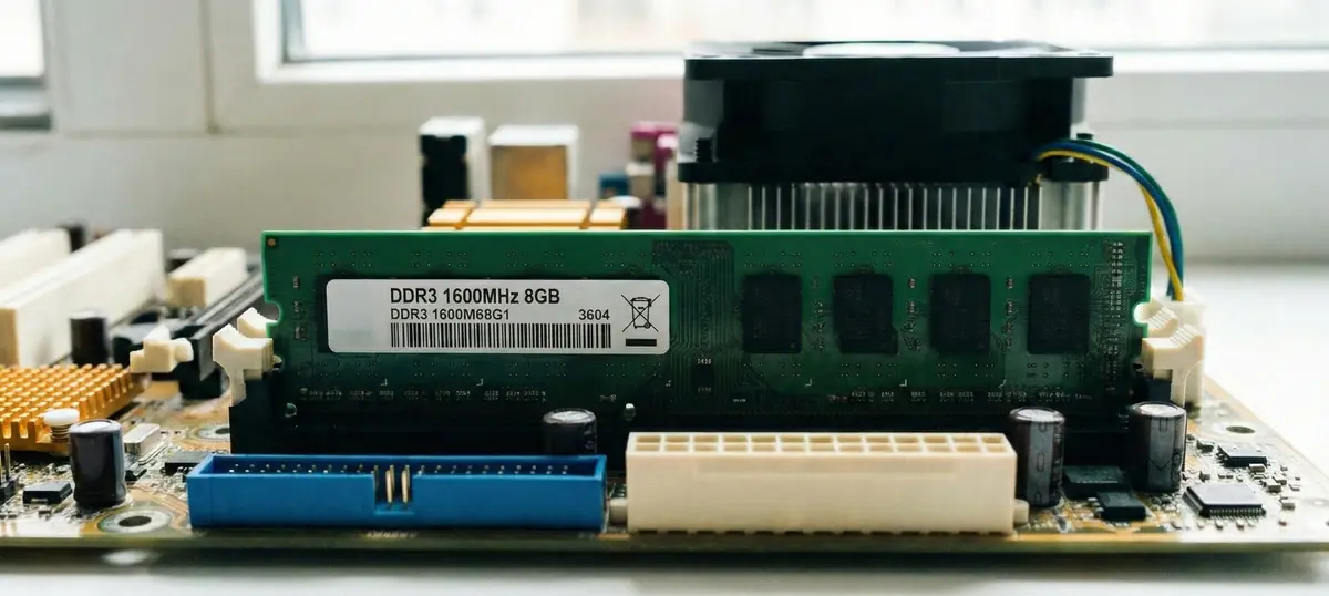 La DDR3 fait son grand retour, et c'est encore la faute de l'IA